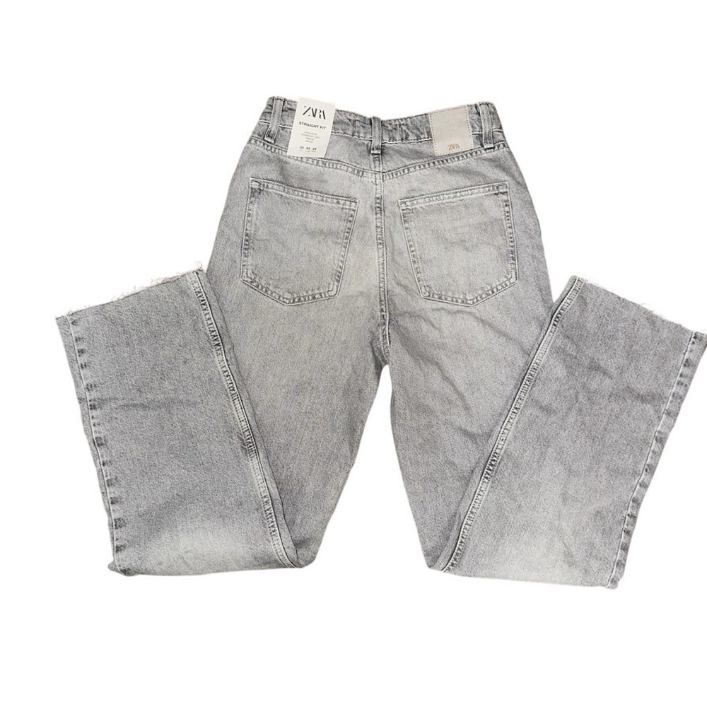 Zara Women's Gray Jeans - Picture 2 of 5